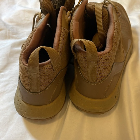 Under Armour tactical boots - Picture 5 of 5